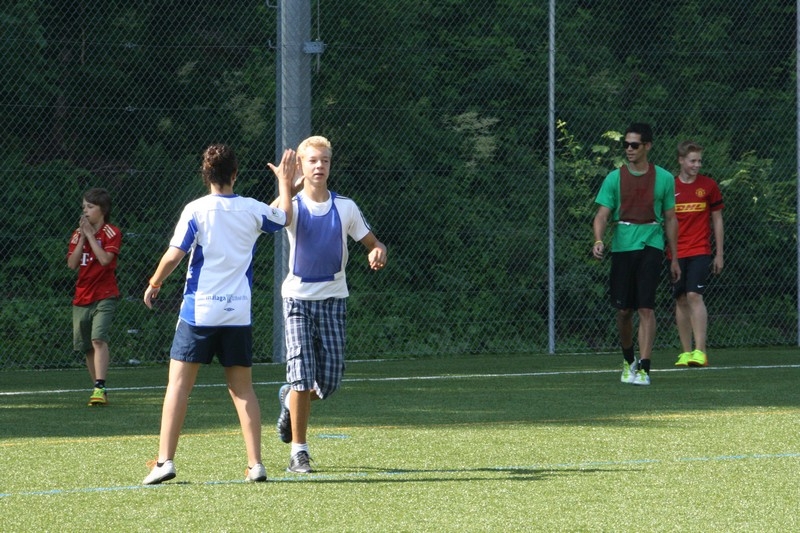 Village Camps International Summer Camp Leysin, Switzerland 2025-08-09 https://www.villagecamps.com/journals_admin/images/687-23-pitch (25).jpg